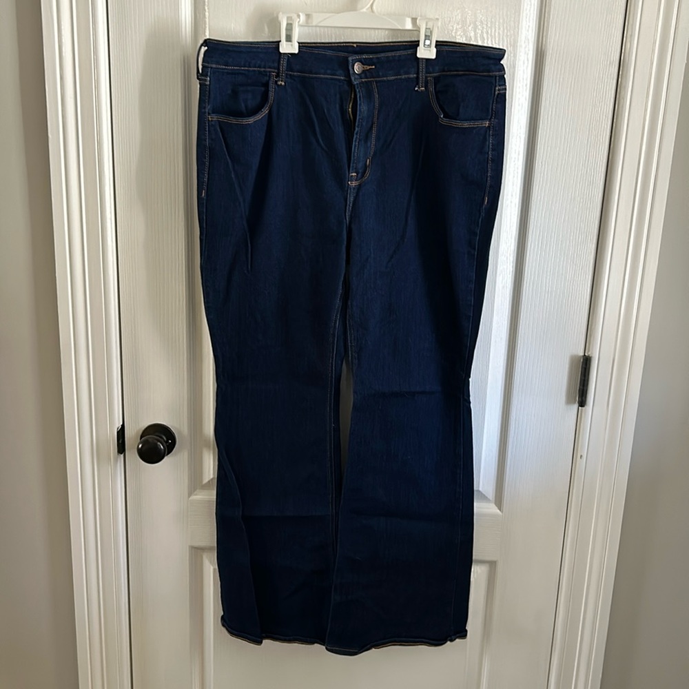 Old navy dark wash size 16 flare jeans